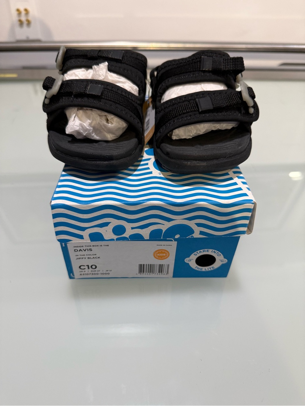 Native Shoes Kids Davis Sandals Jiffy Black C10 NIB